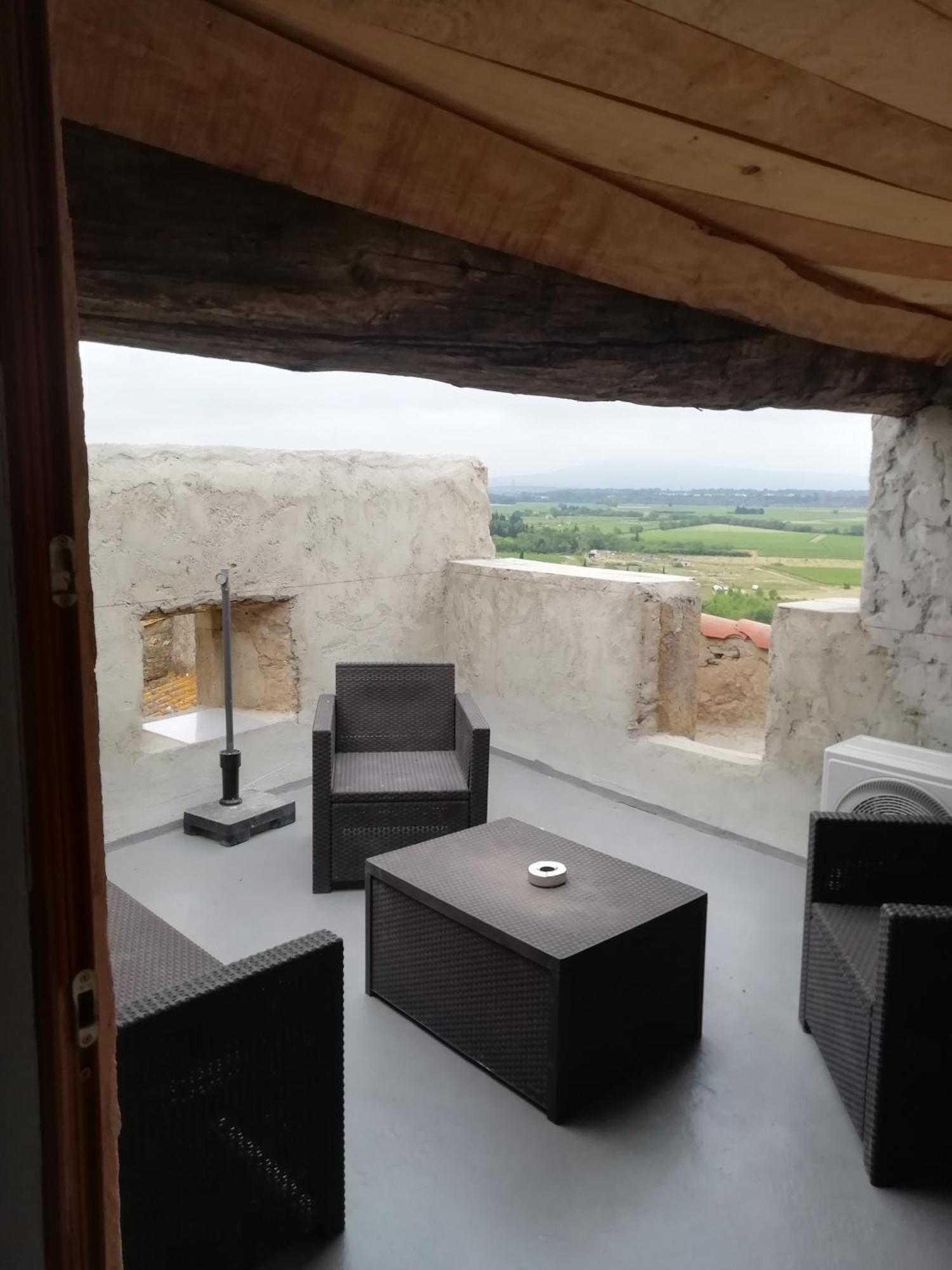 Ancienne Caserne Du Chateau Azille Екстер'єр фото